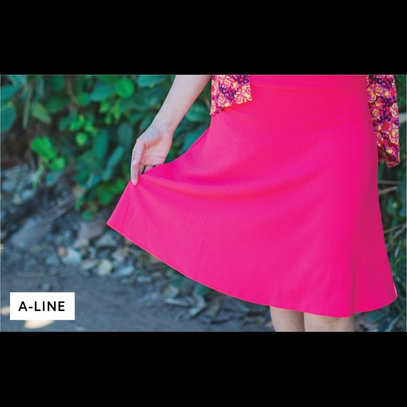Xs Azure A-lone skirt NWT - Picture 2 of 6